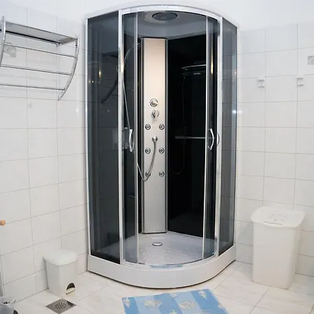 Apartment Sogor *